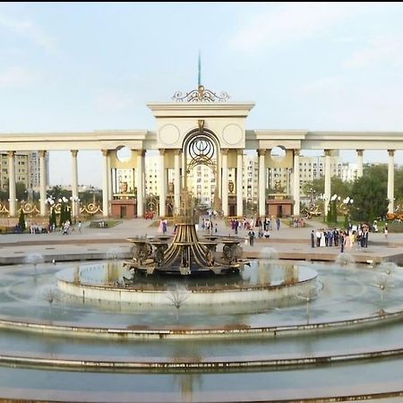Апартаменты От 5 Суток Almaty Exterior photo