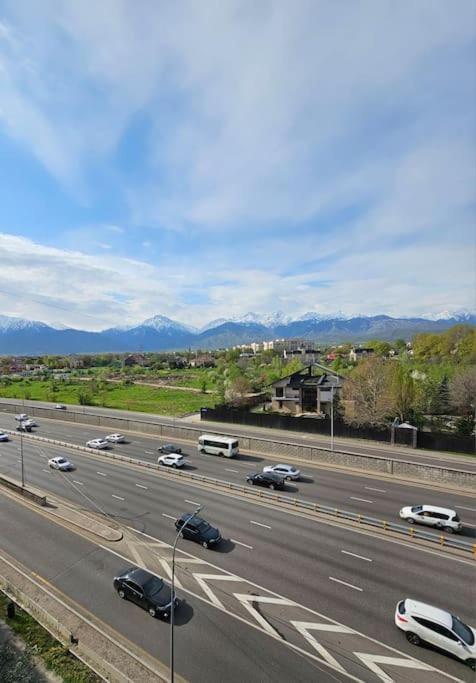 Апартаменты От 5 Суток Almaty Exterior photo